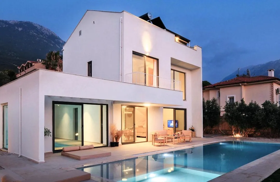 Villa Neo With 2 Private Pools, Bbq, Jacuzzi And Sauna-1